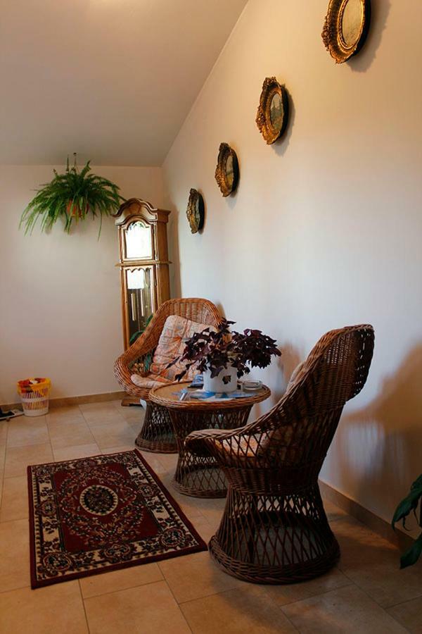 Apartmani Zeljko Metajna Exterior foto