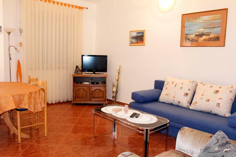 Apartmani Zeljko Metajna Exterior foto