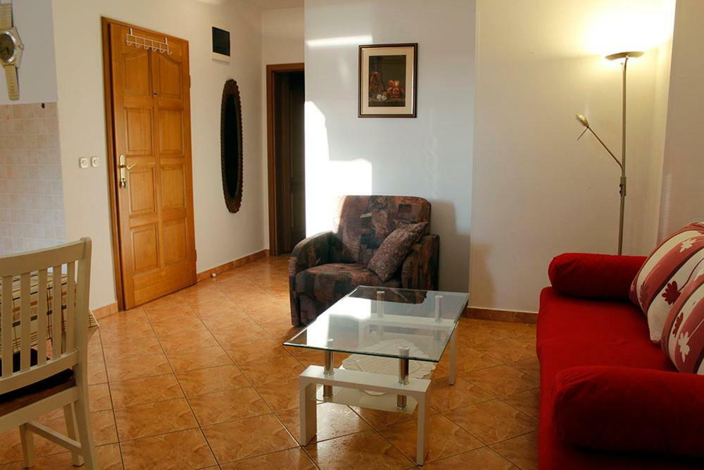 Apartmani Zeljko Metajna Exterior foto